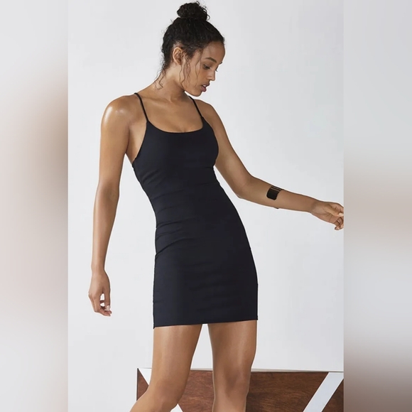 NWT Bailey Dress Size S/6 Black Color by Fabletics - Picture 6 of 8